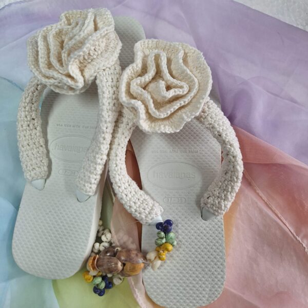 Chinelo Havaianas Legítimo Decorado em Crochê - Image 7