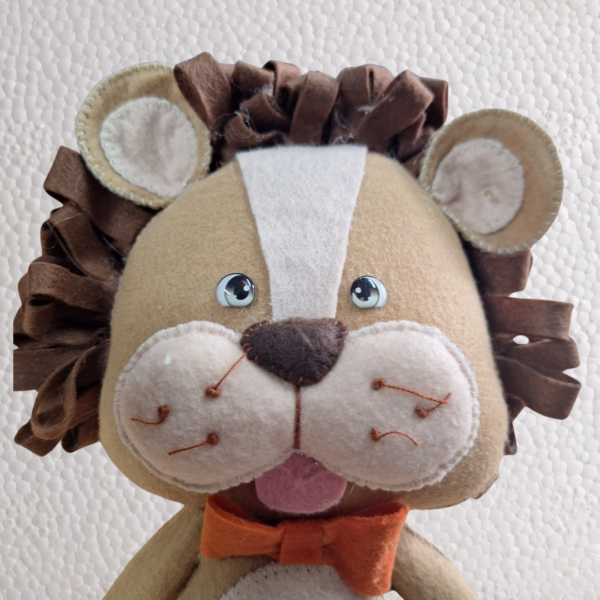 Leãozinho de Feltro Hipoalergênicos Decoração Infantil