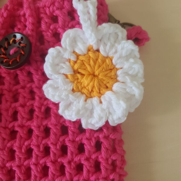 Porta Celular Feito a Mão em Crochê com Pingente de Florzinha - Image 3