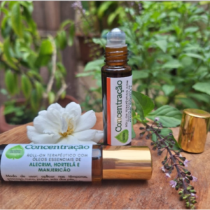 Composto para CONCENTRAÇÃO: Óleos essenciais de alecrim, mentha piperita e manjericão + óleo de semente de uva